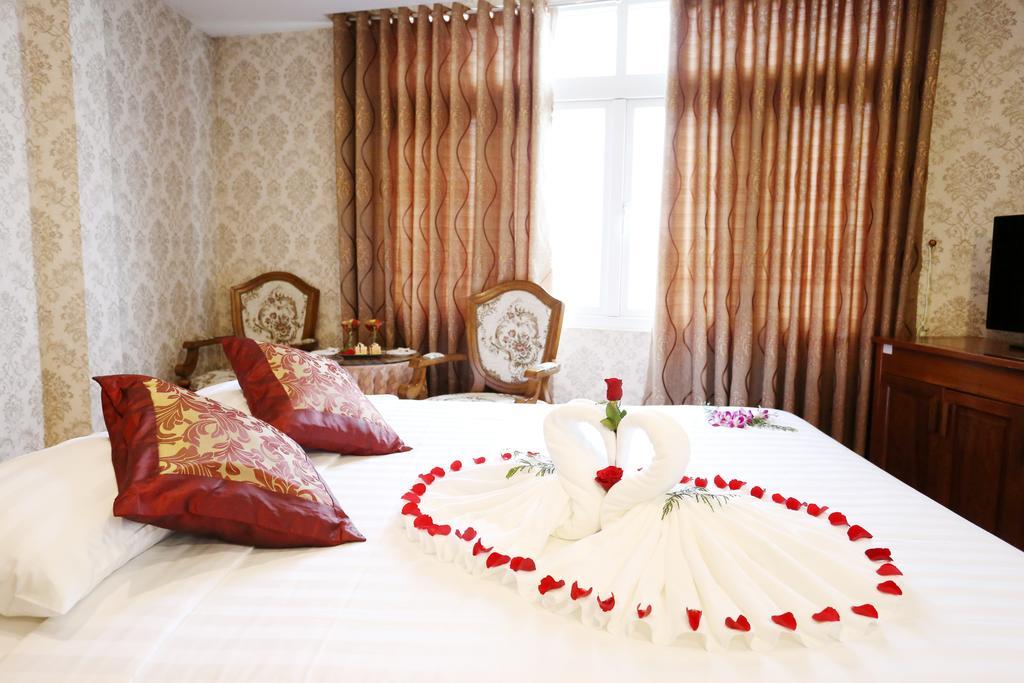 Mountain Town Hotel ดาลัด ภายนอก รูปภาพ