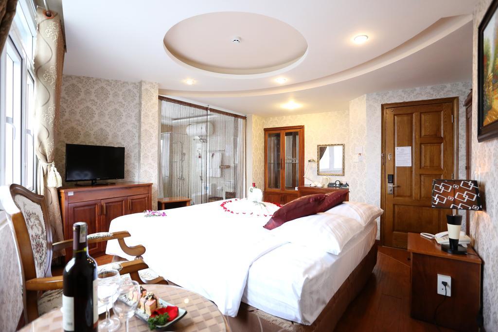 Mountain Town Hotel ดาลัด ภายนอก รูปภาพ