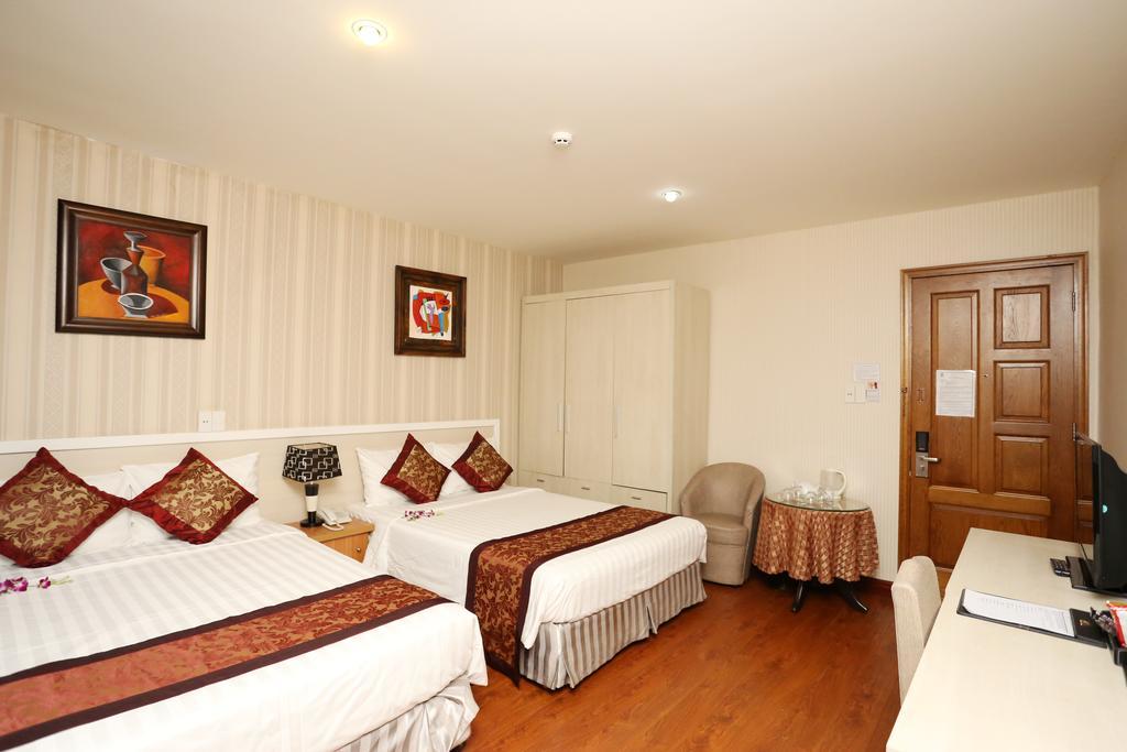 Mountain Town Hotel ดาลัด ภายนอก รูปภาพ