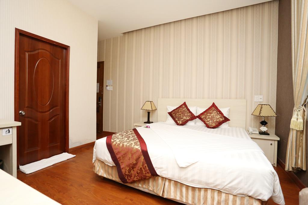 Mountain Town Hotel ดาลัด ภายนอก รูปภาพ